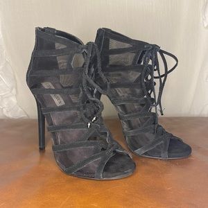 Steve‎ Madden Black Leather Mesh Peep Toe Heels Size 7.5